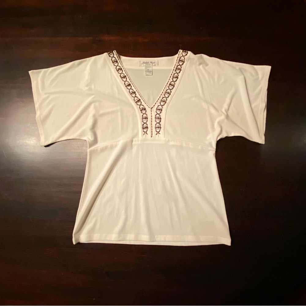 Judith Hart Elegant Cream Embroidered Women's Top, size petite medium